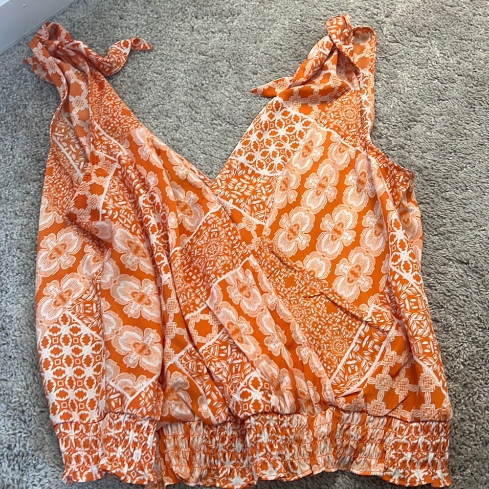 Cross cross tank